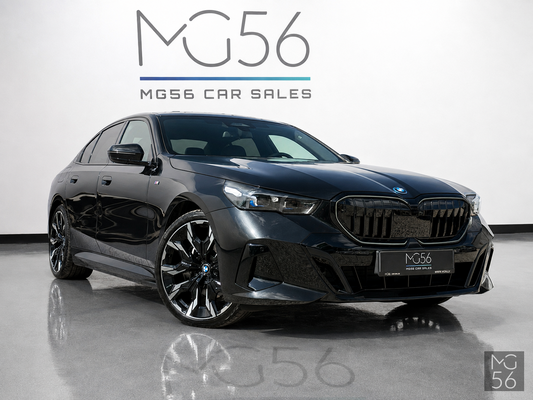 BMW i5 xDrive40 G60 M Sport Adaptive Suspension Pro Black Sapphire Metallic - BMW