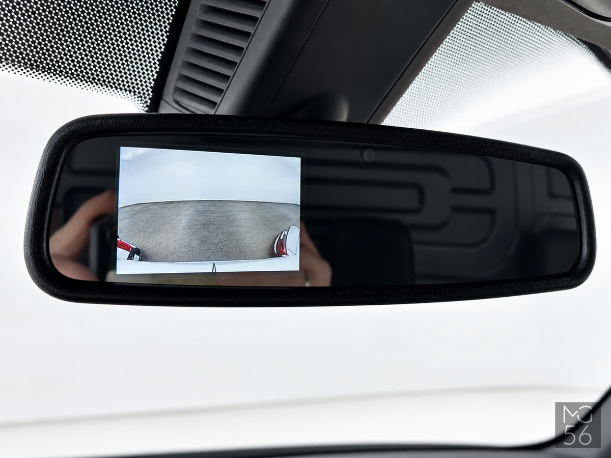 Mercedes-Benz eSprinter High Roof Arctic White - Mercedes-Benz