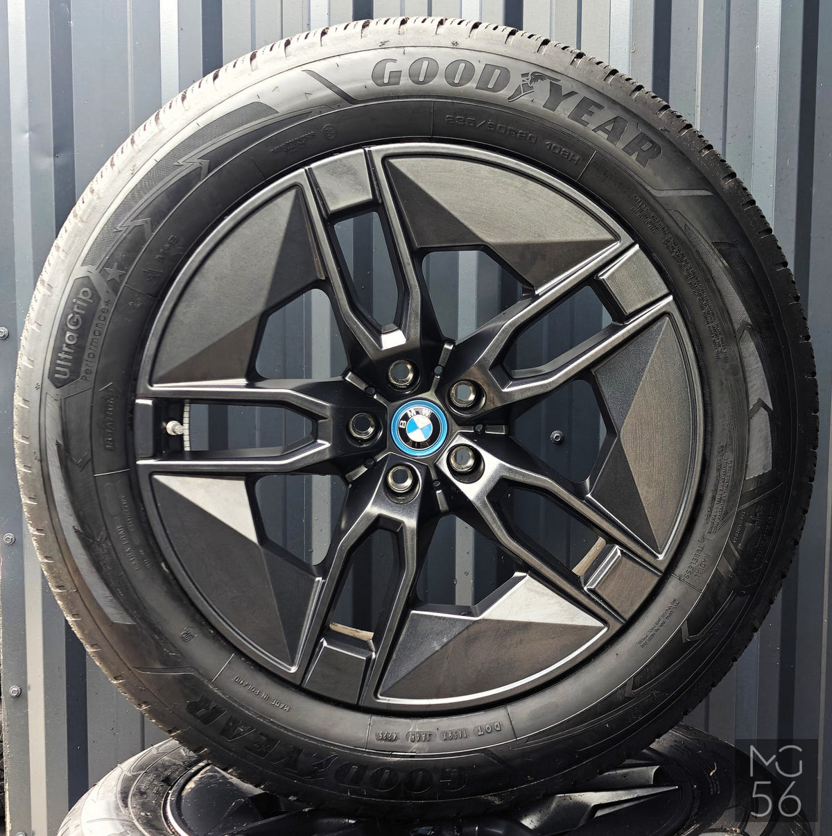 20’’ OEM BMW iX (xDrive40 xDrive50 M60) - R20