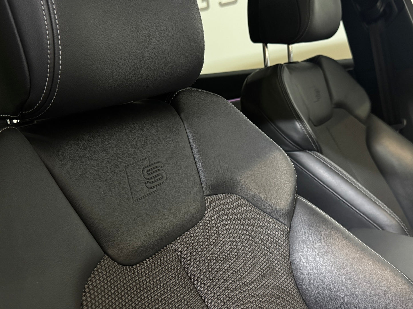 Audi Q5 50 TFSI E-Tron S-Line Quattro S-tronic Black