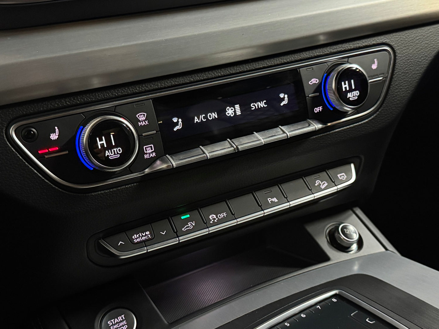 Audi Q5 55 TFSI E-Tron Quattro 2021 S-tronic Navarrablau