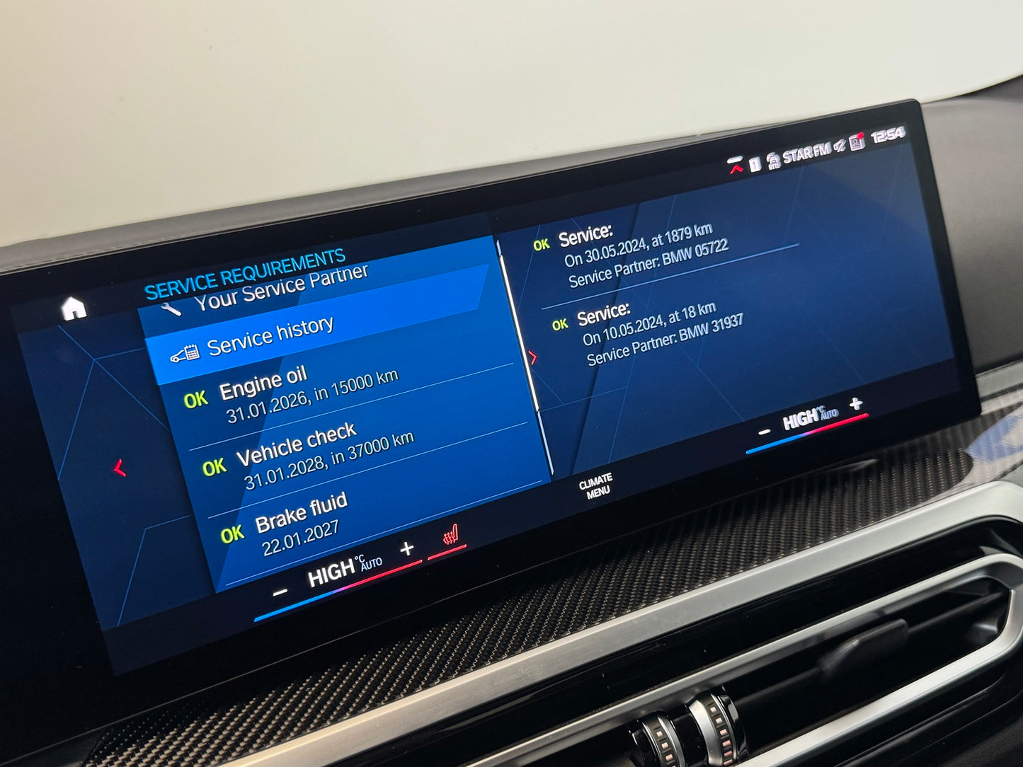 BMW M2 Coupe Individual Frozen Portimao Blau Metallic