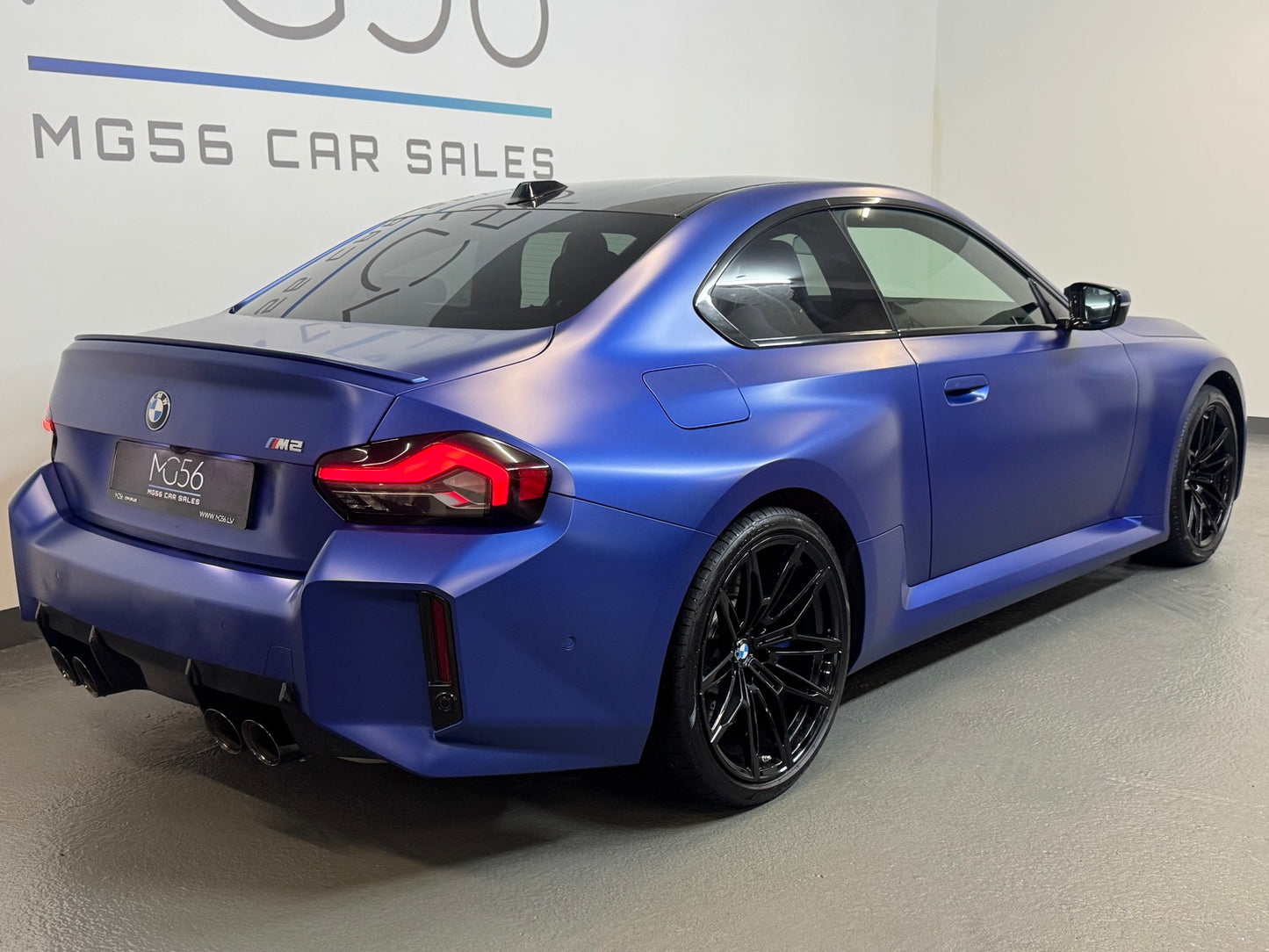 BMW M2 Coupe Individual Frozen Portimao Blau Metallic