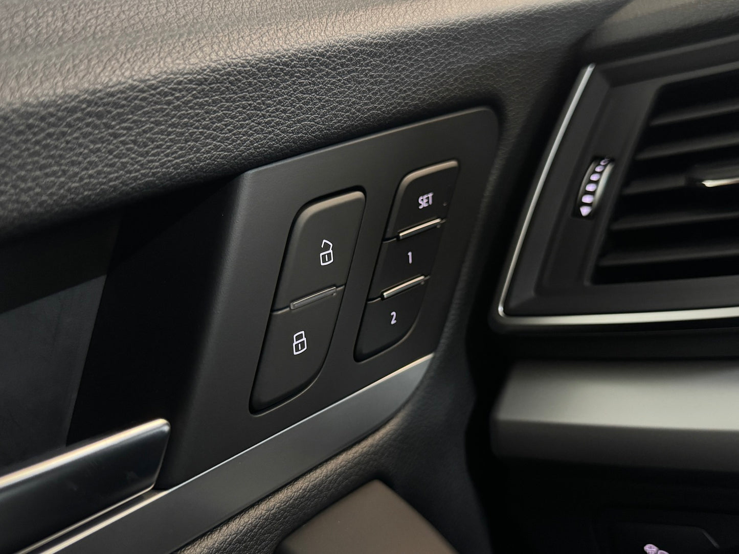 Audi Q5 50 TFSI E-Tron Facelift Quattro Matador Red Metallic