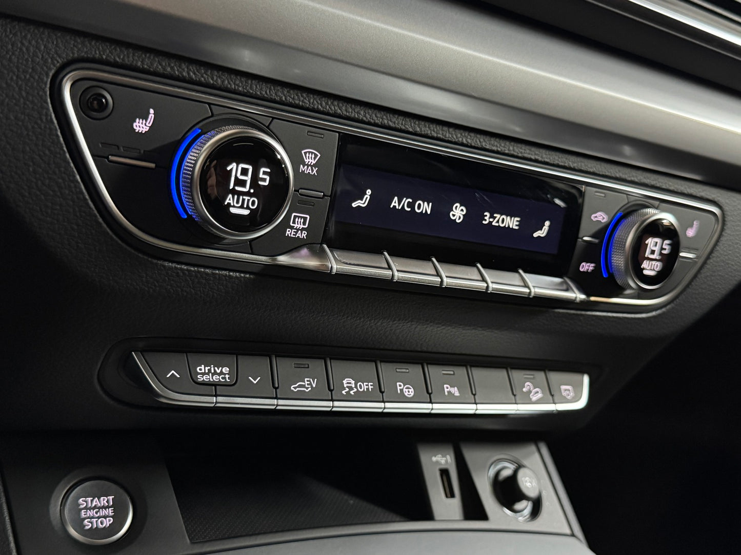 Audi Q5 50 TFSI E-Tron Facelift Quattro Matador Red Metallic