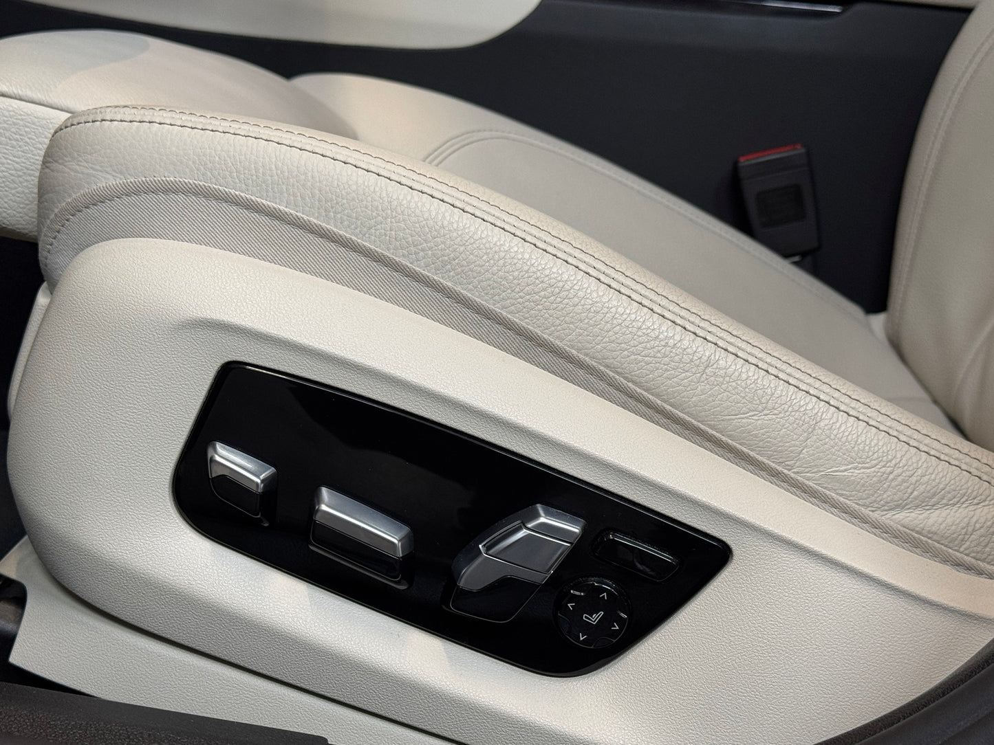 BMW 620D Gran Turismo M-Sport Package MHEV