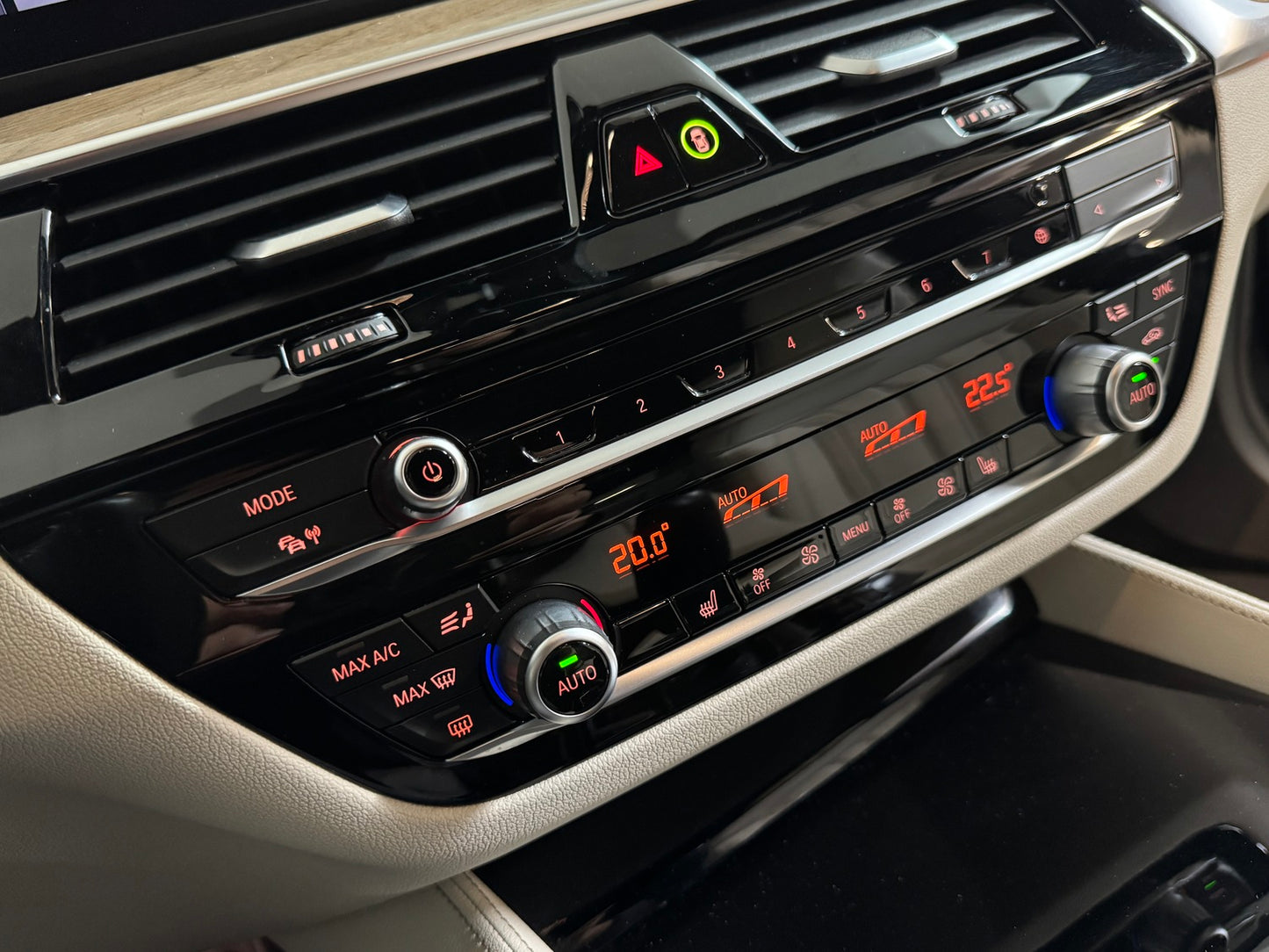 BMW 620D Gran Turismo M-Sport Package MHEV