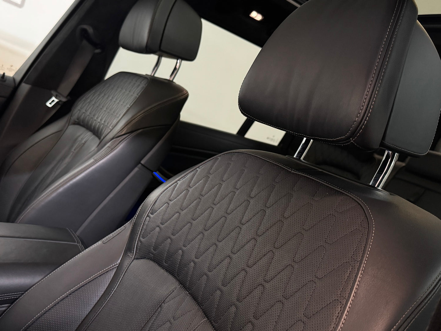 BMW X7 M-Sport Package 4.0i x-Drive