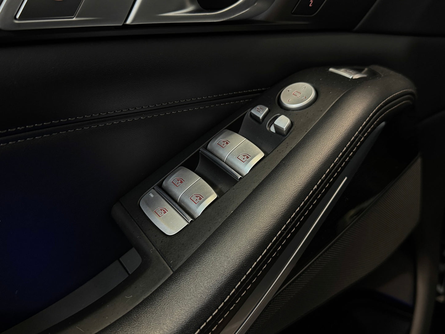 BMW X7 M-Sport Package 4.0i x-Drive