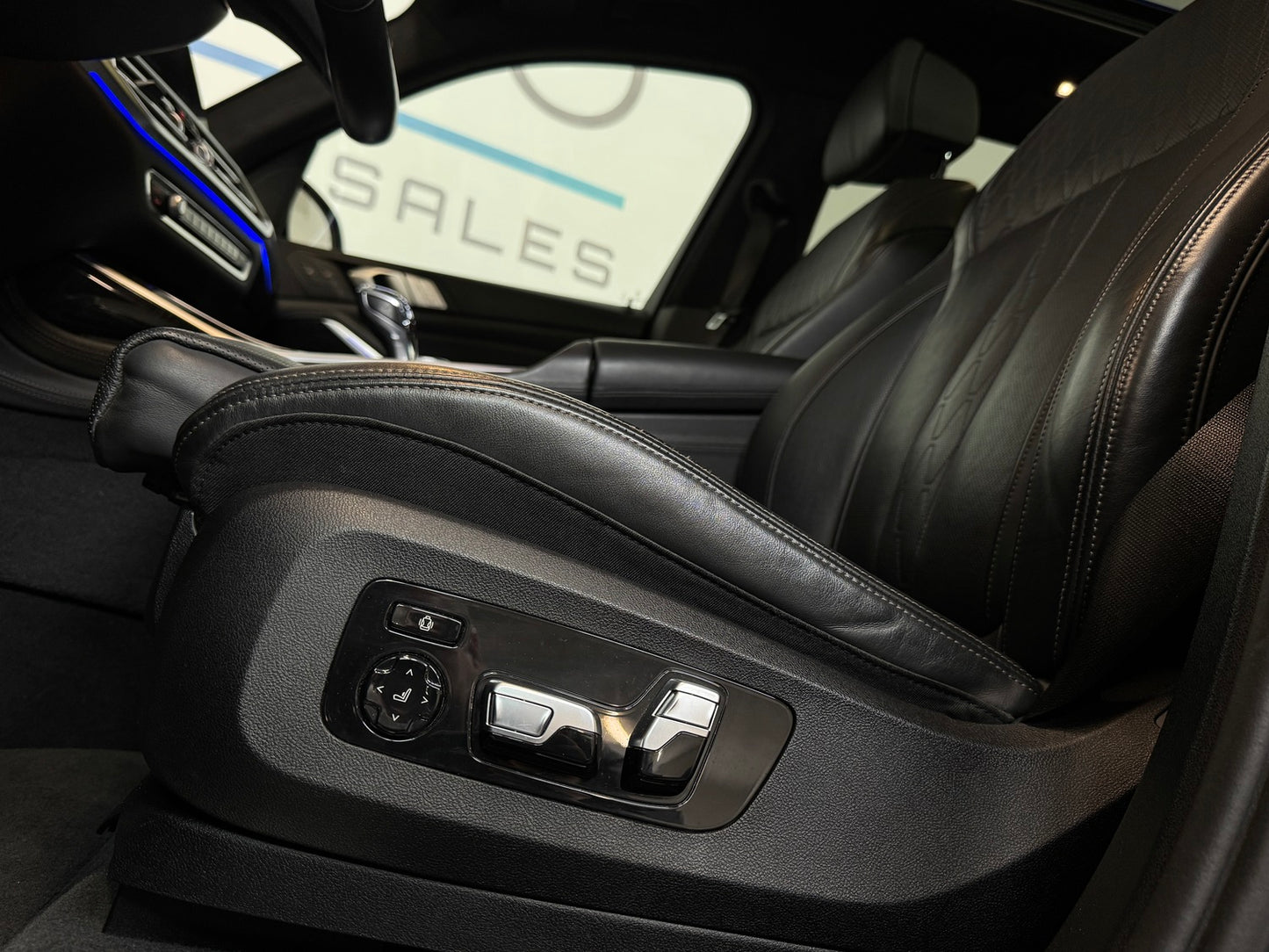 BMW X7 M-Sport Package 4.0i x-Drive