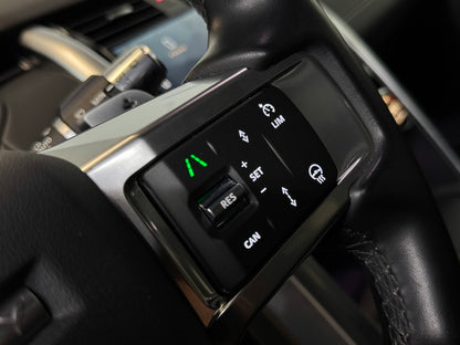 Land Rover Discovery 5 3.0D AWD Drive Select R-Dynamic