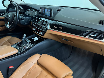 BMW 520D Touring Sport Line x-Drive