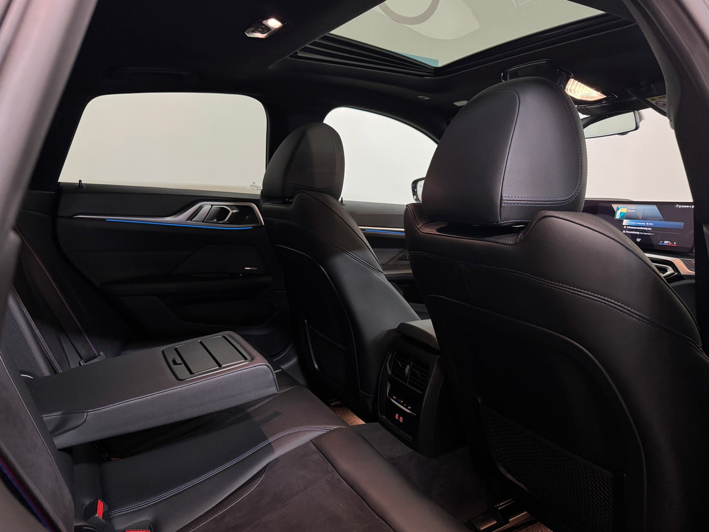 BMW I4 M50 x-Drive Black Edition