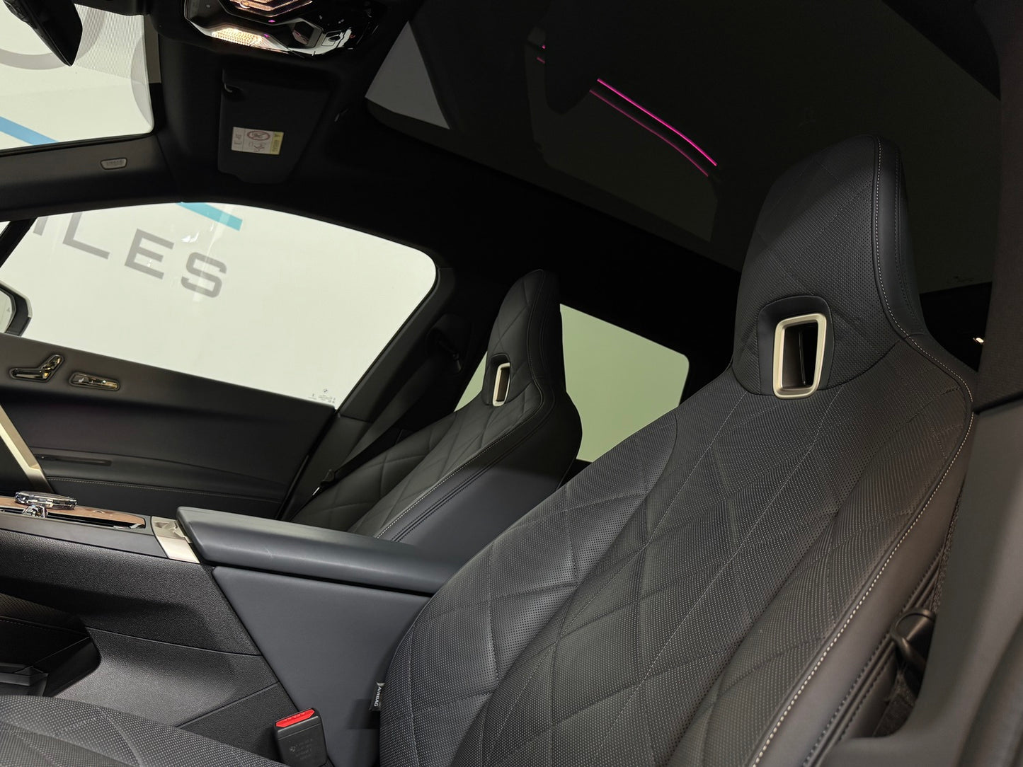 BMW iX 50 M-Sport Package x-Drive