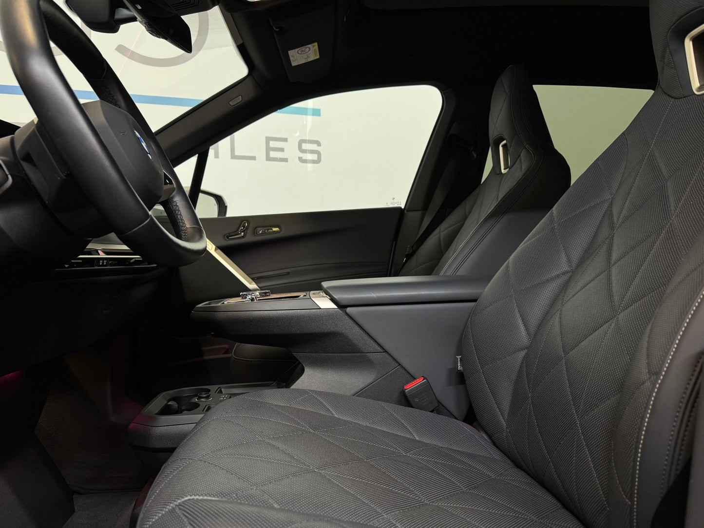 BMW iX 50 M-Sport Package x-Drive