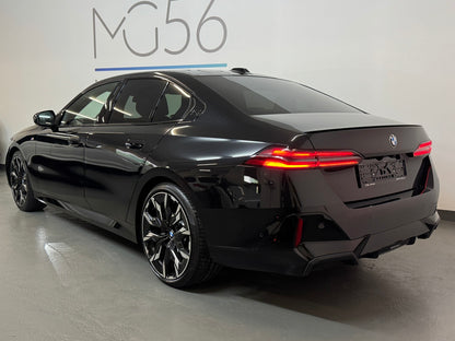 BMW 520i MHEV M-Sport Package Pro