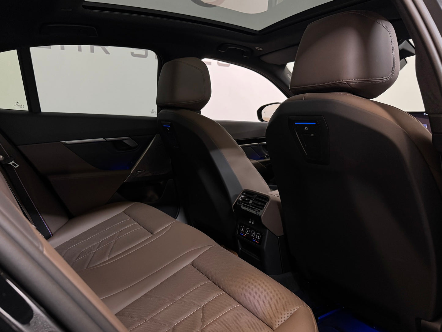 BMW 520i MHEV M-Sport Package Pro