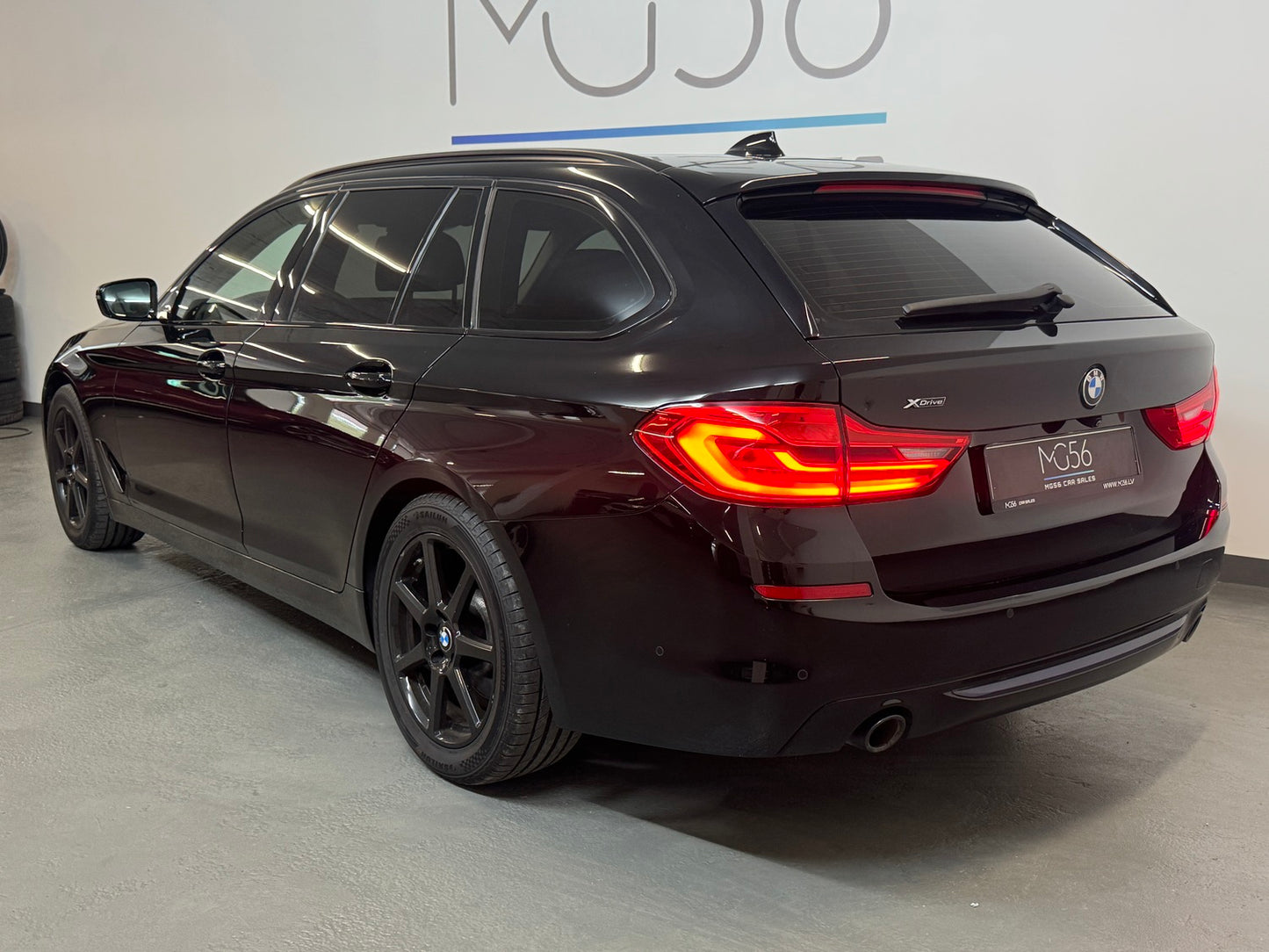 BMW 520D Touring Sport Line x-Drive