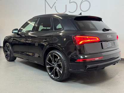 Audi Q5 50 TFSI E-Tron S-Line Quattro S-tronic Black