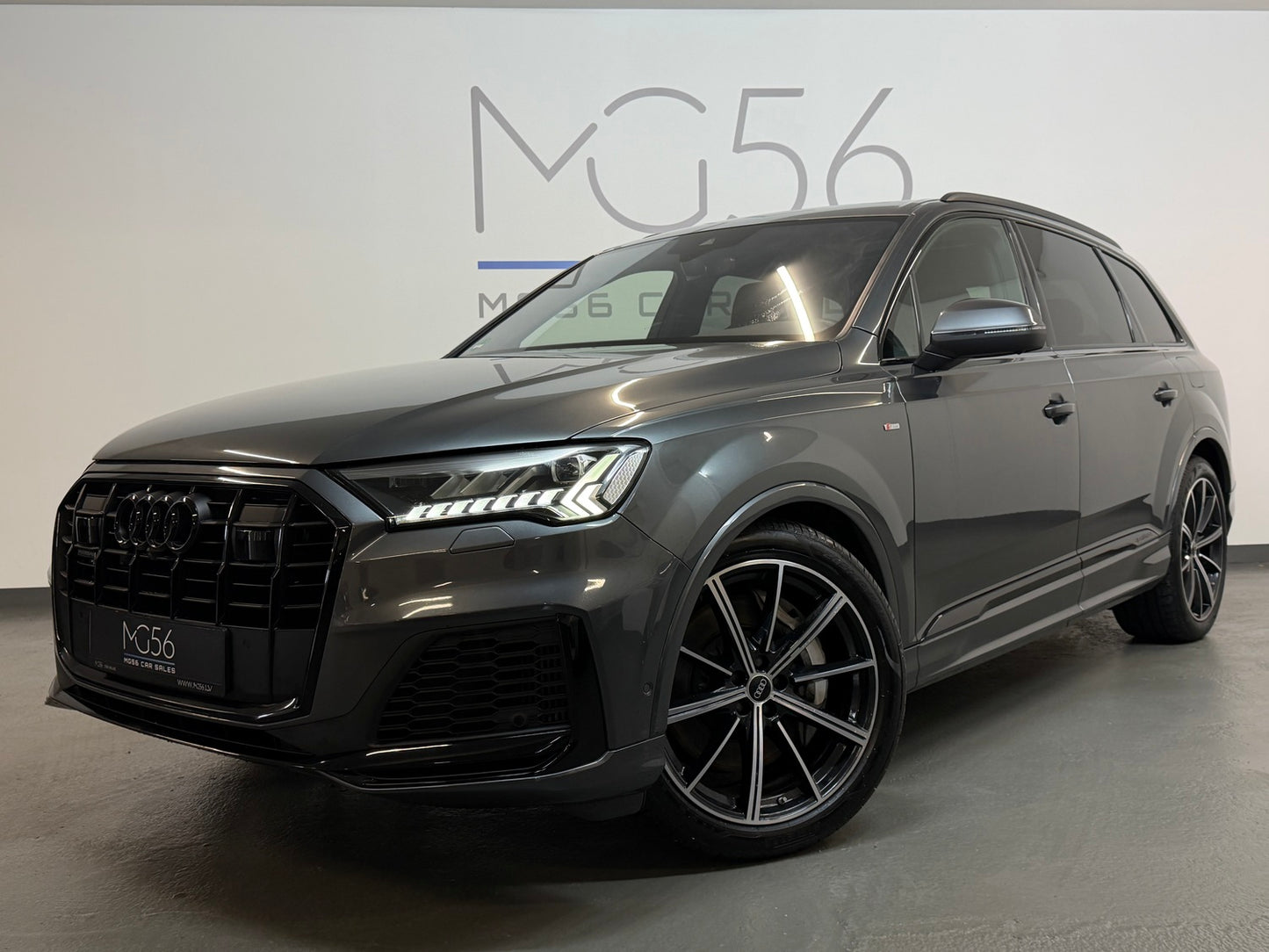 Audi Q7 S-Line 55 TFSI Quattro Plug in Hybrid