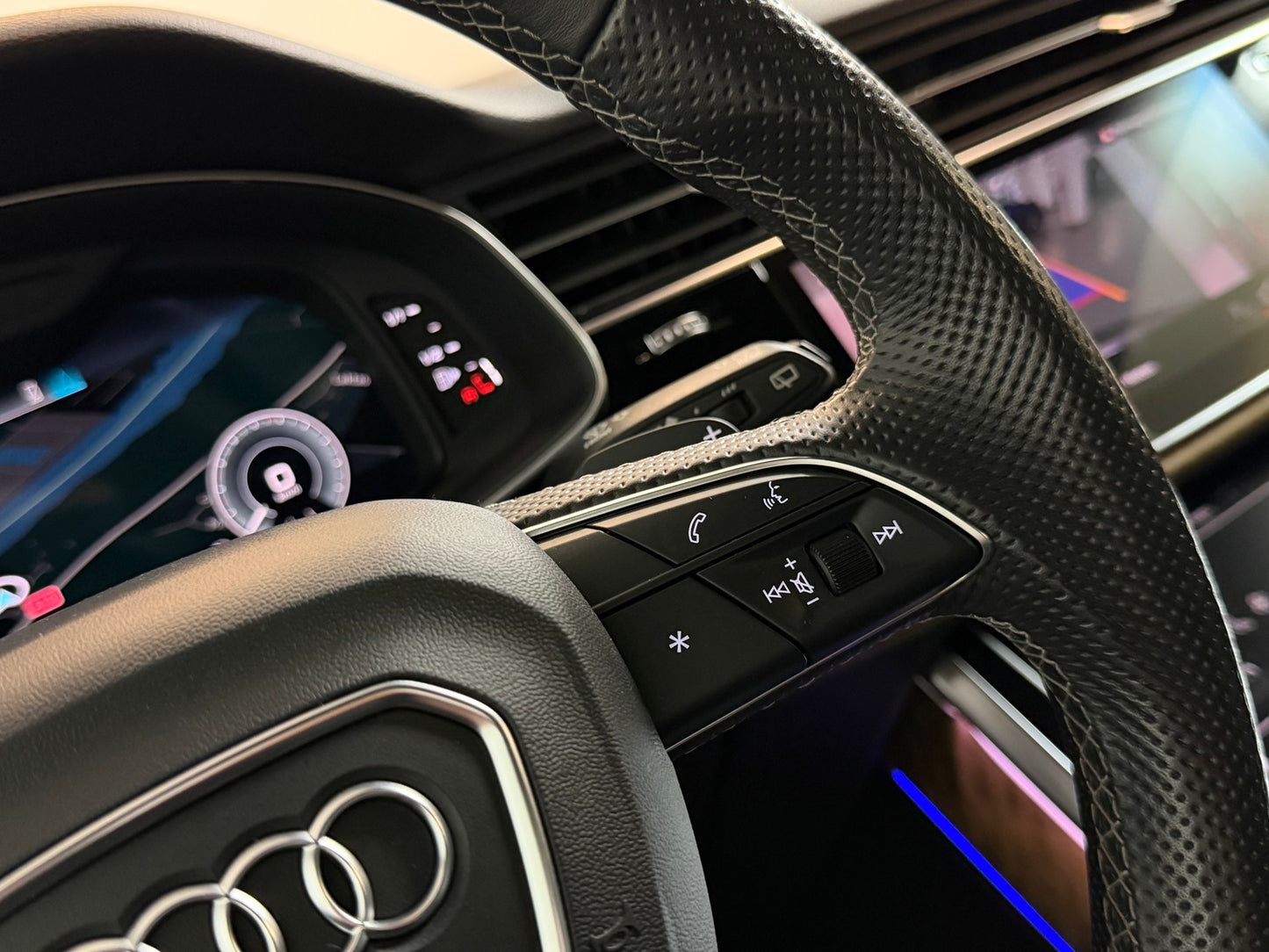 Audi Q7 S-Line 55 TFSI Quattro Plug in Hybrid