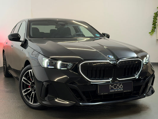BMW G60 520i MHEV 218hp M-Sport Package Pro Black
