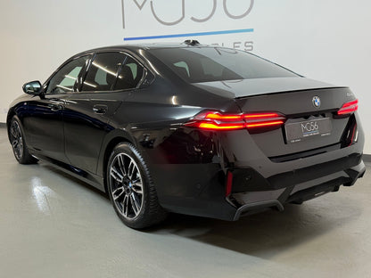 BMW G60 520i MHEV 218hp M-Sport Package Pro Black
