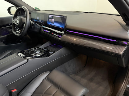 BMW G60 520i MHEV 218hp M-Sport Package Pro Black