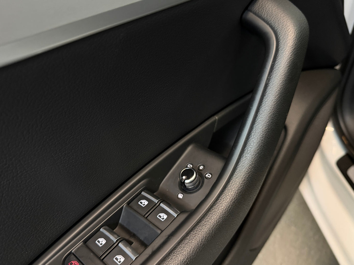 Audi A4 Limousine Quattro 2.0 TFSI 252hp