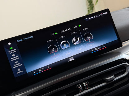 BMW 330E Touring x-Drive M-Sport Package Facelift