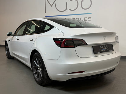 Tesla Model 3 Facelift SR+