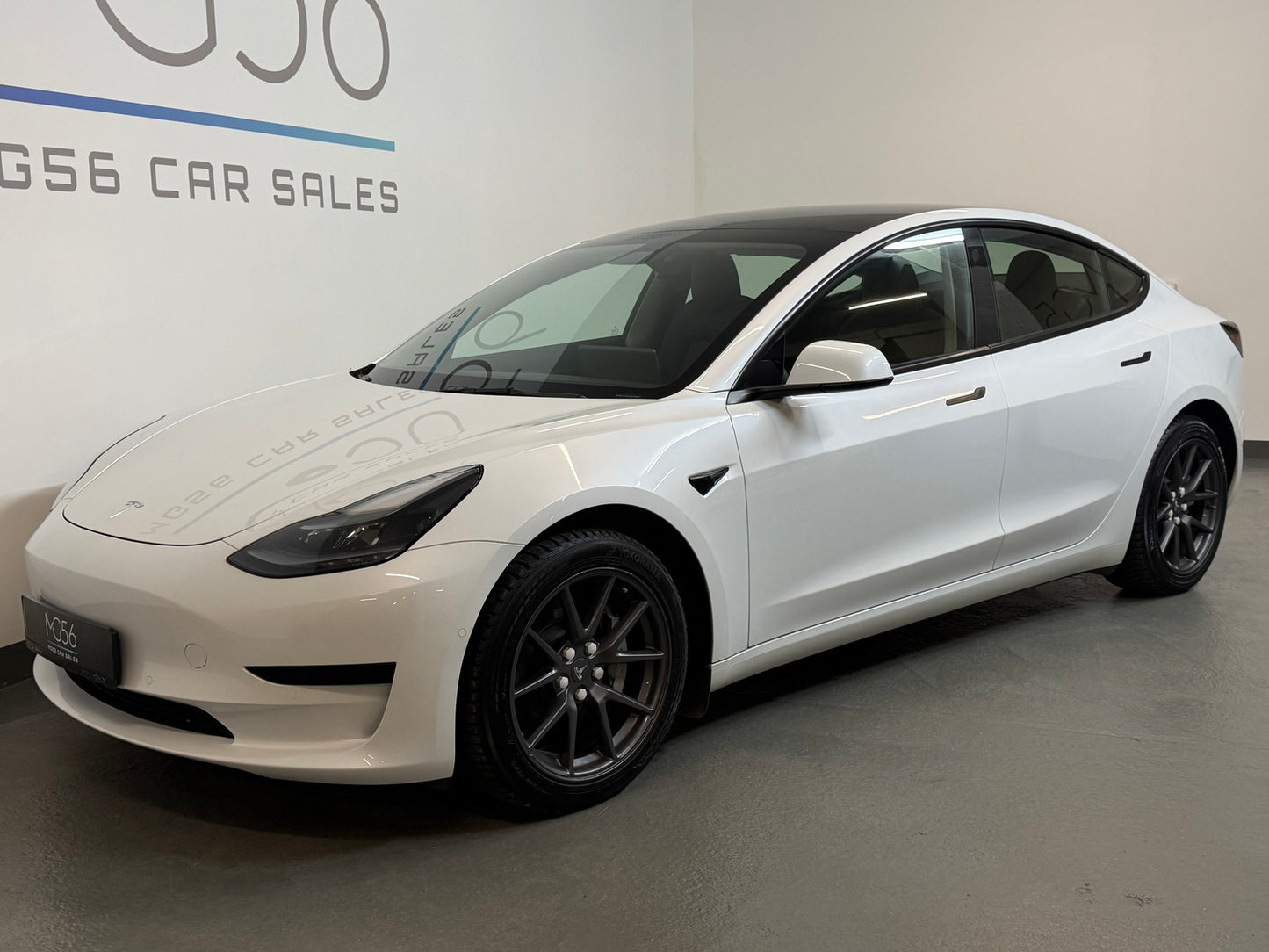 Tesla Model 3 Facelift SR+