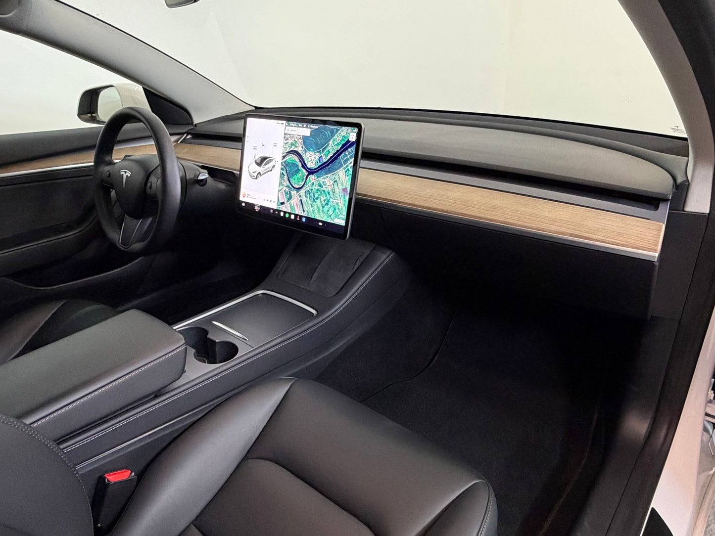 Tesla Model 3 Facelift SR+