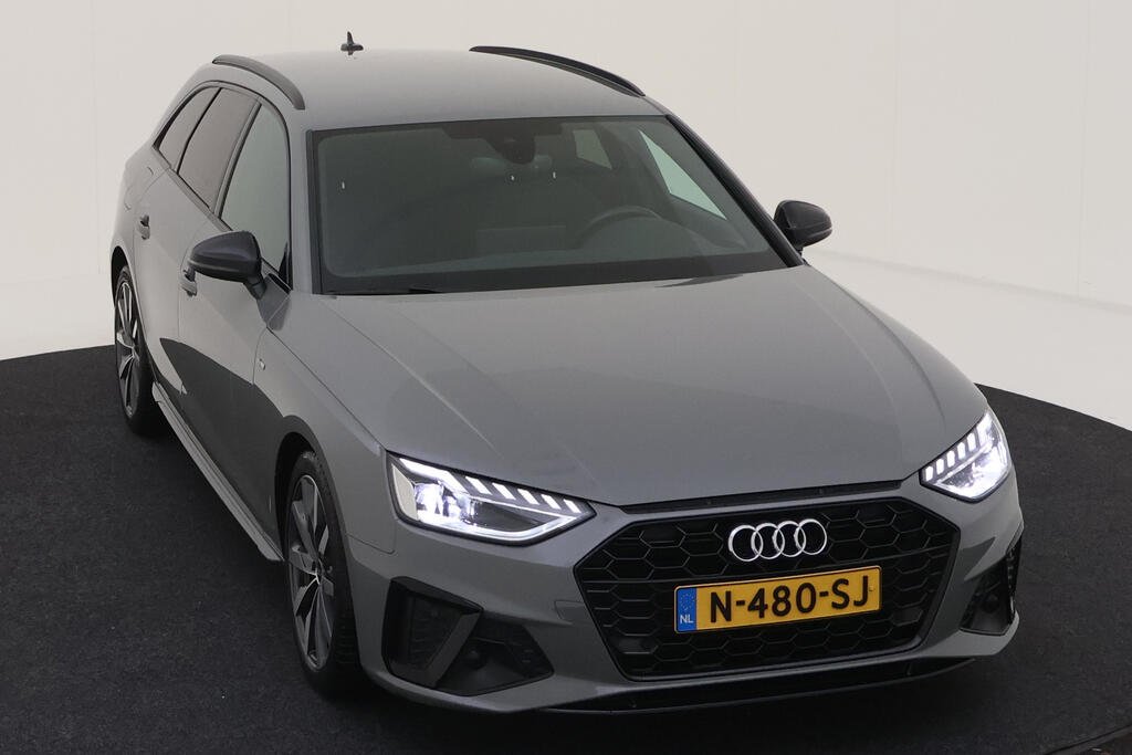 Audi A4 Avant 35 TFSI S Edition Competition