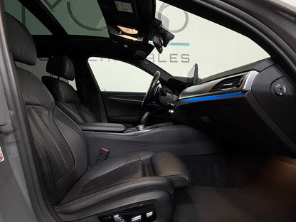 BMW 530E Touring M-Sport Package x-Drive Berninagrau Bernsteineffekt Metallic