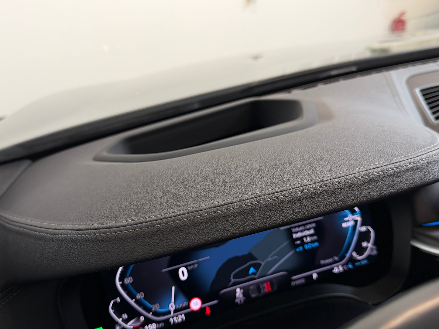 BMW 530E Touring M-Sport Package x-Drive Berninagrau Bernsteineffekt Metallic