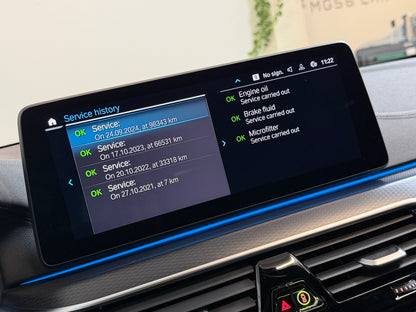 BMW 530E Touring M-Sport Package x-Drive Berninagrau Bernsteineffekt Metallic