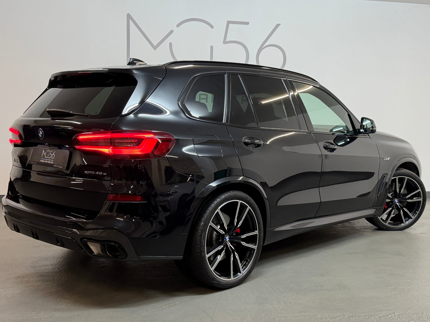BMW X5 45e M-Sport Package Plug-in Hybrid Black Edition M Seats