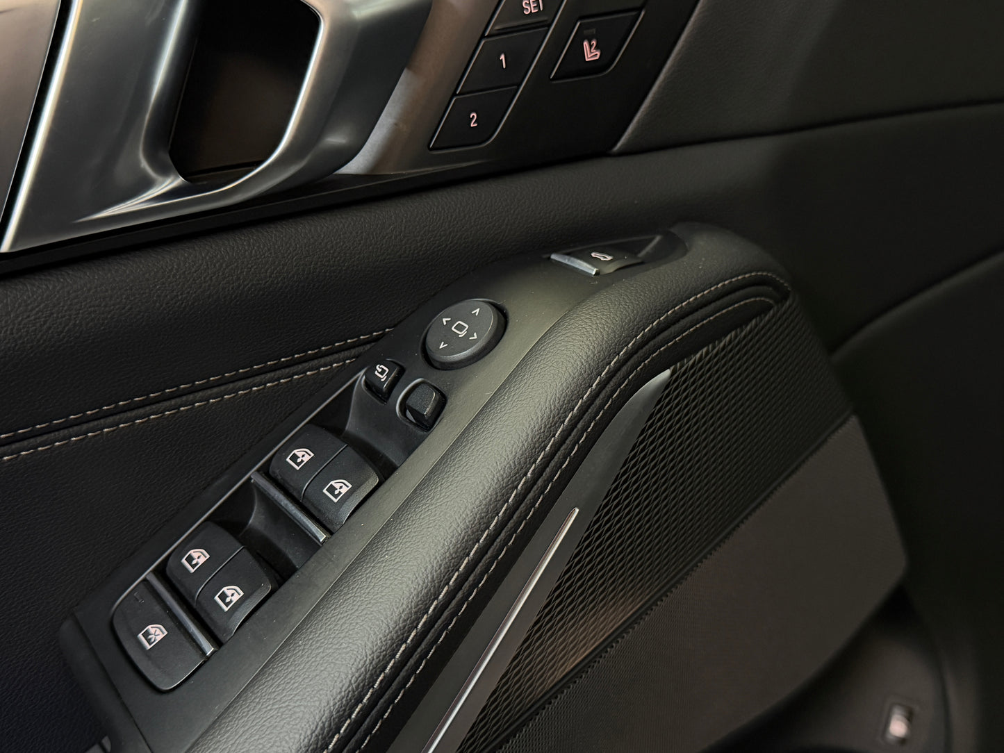 BMW X5 45e M-Sport Package Plug-in Hybrid Black