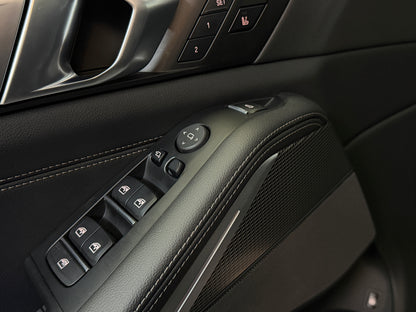 BMW X5 45e M-Sport Package Plug-in Hybrid Black