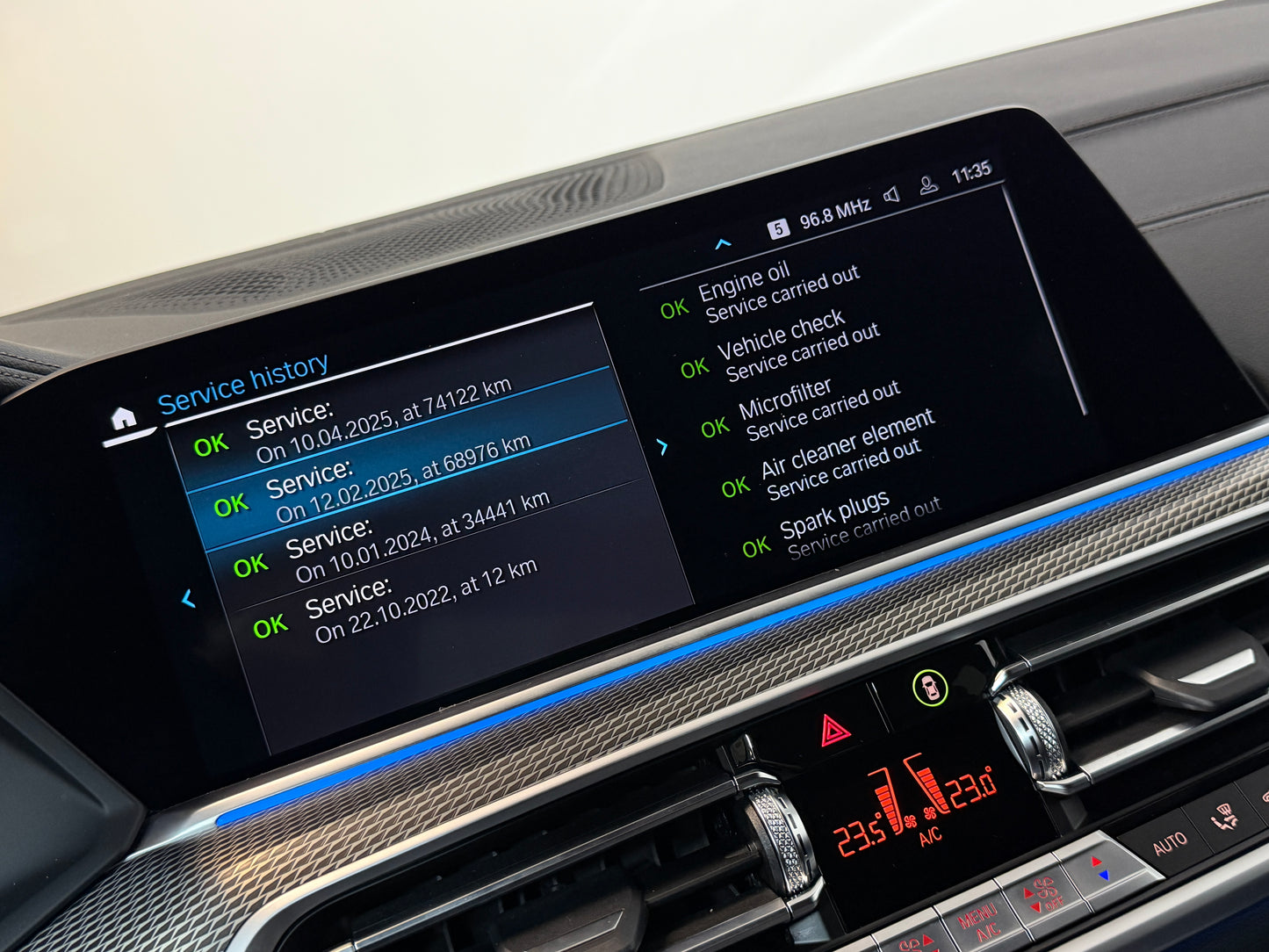 BMW X5 45e M-Sport Package Plug-in Hybrid Black