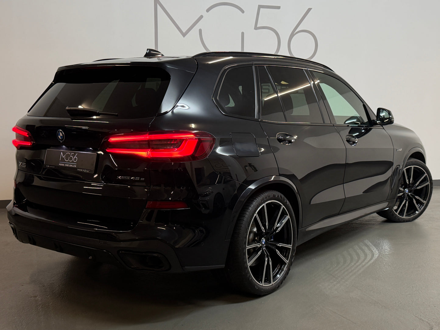BMW X5 45e M-Sport Package Plug-in Hybrid Black