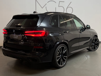 BMW X5 45e M-Sport Package Plug-in Hybrid Black