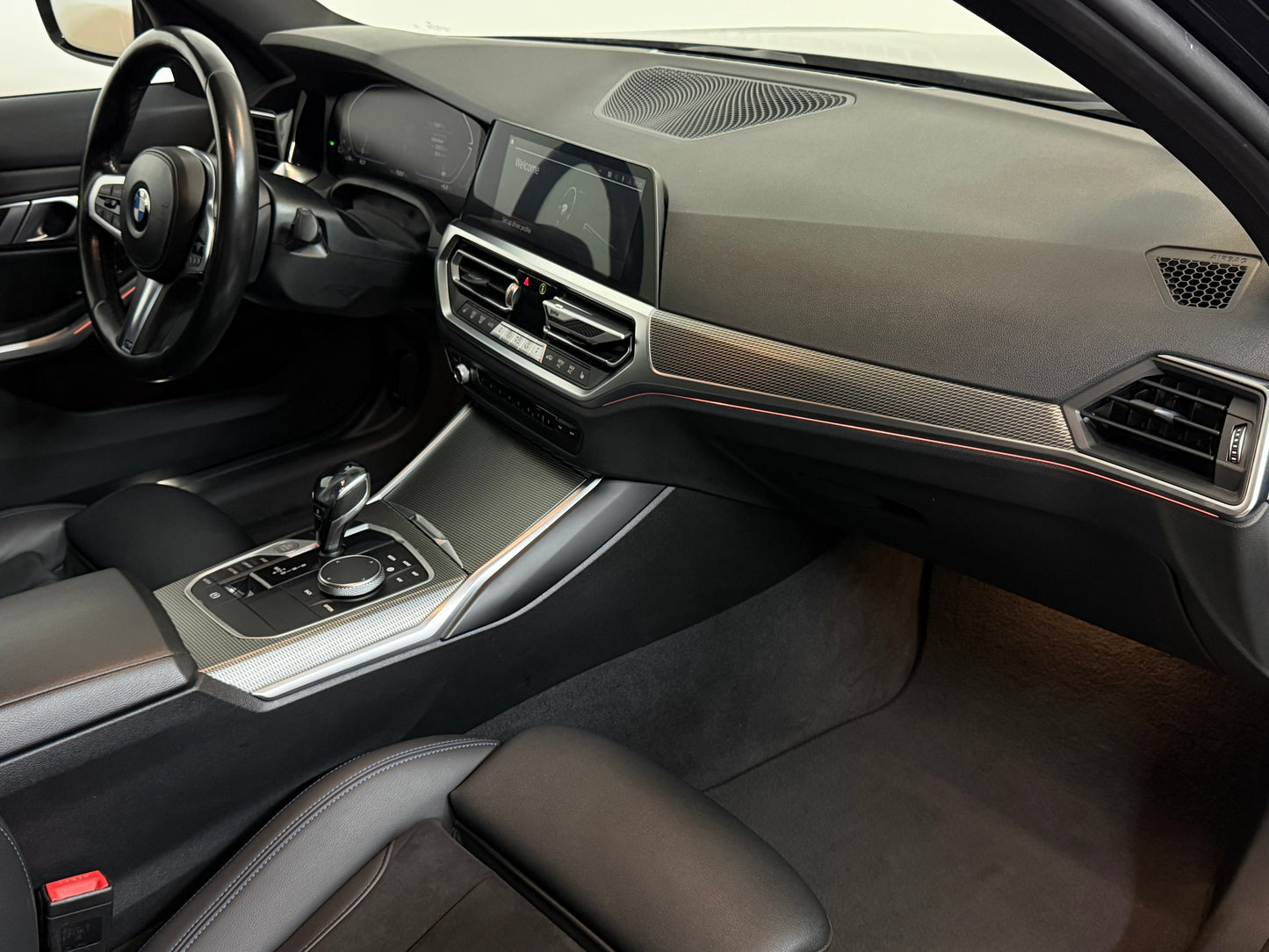 BMW 318D G20 M-Sport Package + Performance 2.0D 140kw