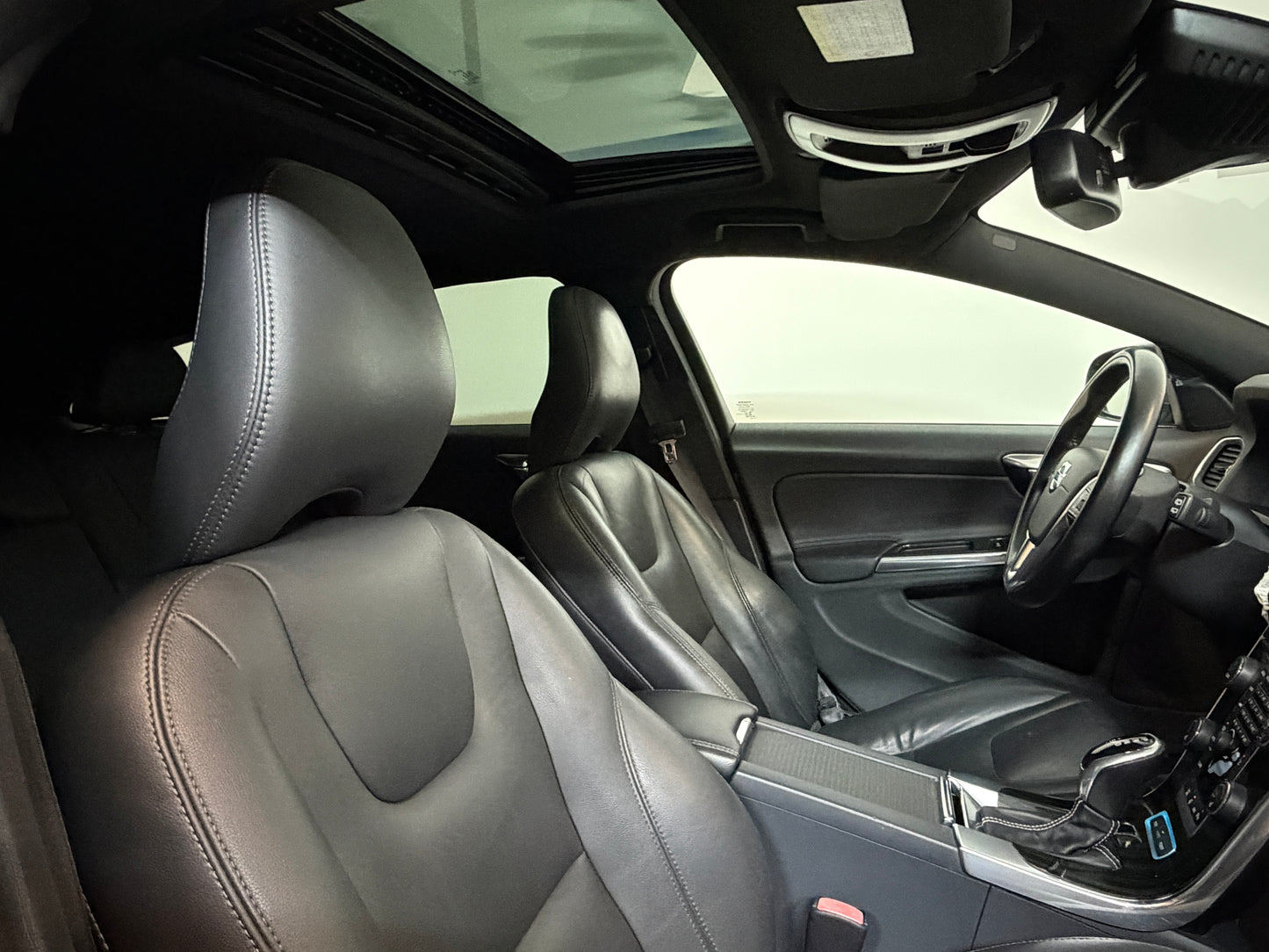 Volvo V60 2.4 D6 Plug-in Hybrid Summum