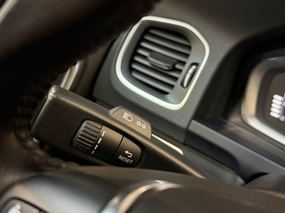 Volvo V60 2.4 D6 Plug-in Hybrid Summum