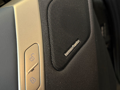 BMW iX 40 x-Drive M-Sport Package Black Soft Close