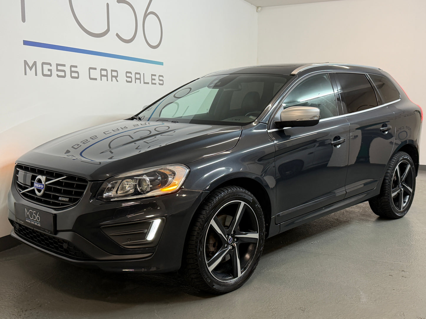 Volvo XC60 2.4 D5 R-Design AWD