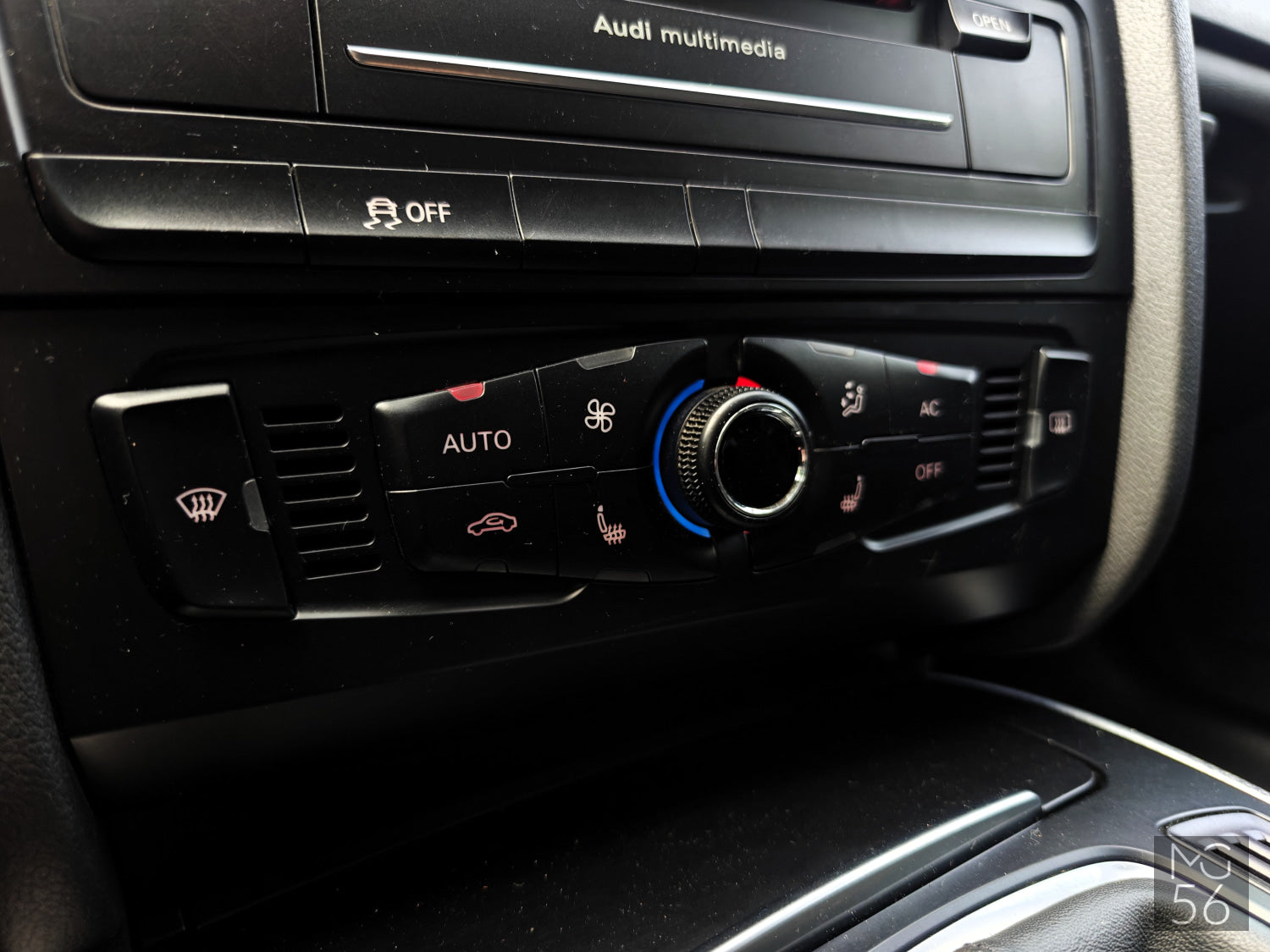 Audi A4 Avant 1.8 2012 TFSI Phantom Black Pearlescent - Audi