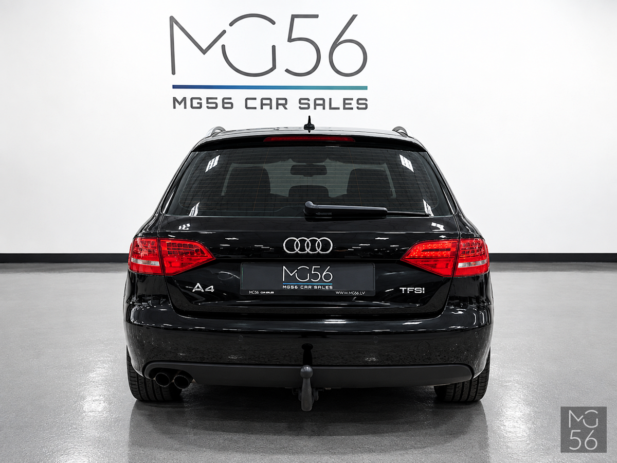 Audi A4 Avant 1.8 2012 TFSI Phantom Black Pearlescent - Audi